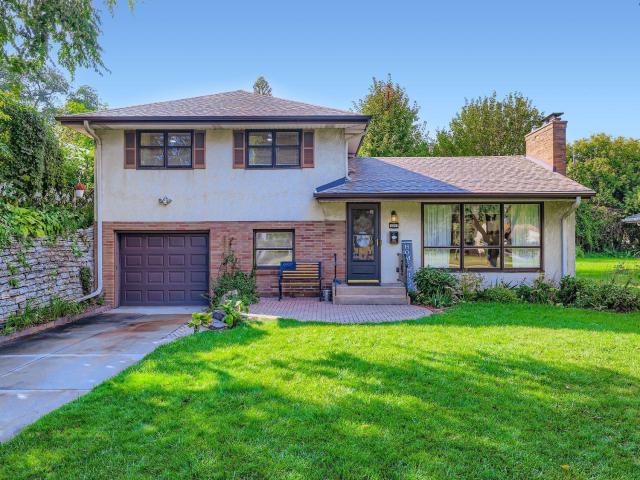 401 Johnson Parkway Saint Paul MN 55106 - MLS# 6782989