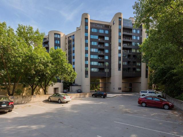 3141 Dean Court Unit 901 Minneapolis MN 55416 - MLS# 6783182