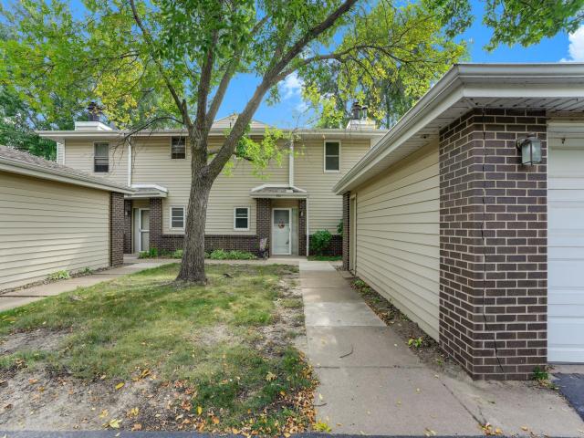 952 E Travelers Trail Unit 50 Burnsville MN 55337 - MLS# 6783429