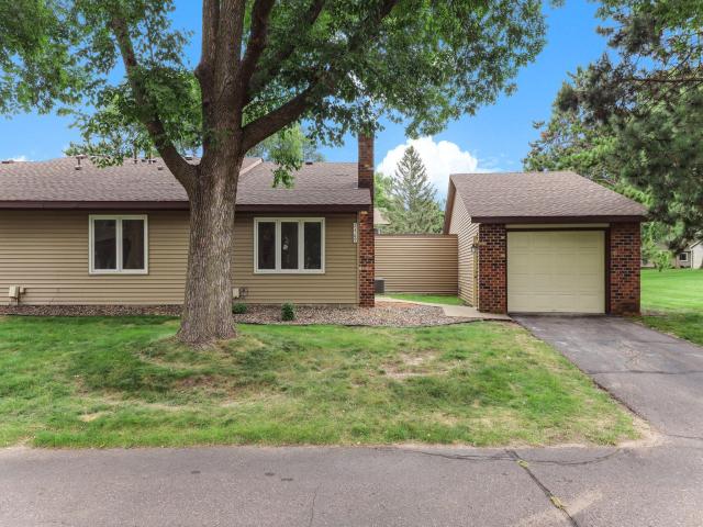 2469 Wimbledon Woodbury MN 55125 - MLS# 6783453