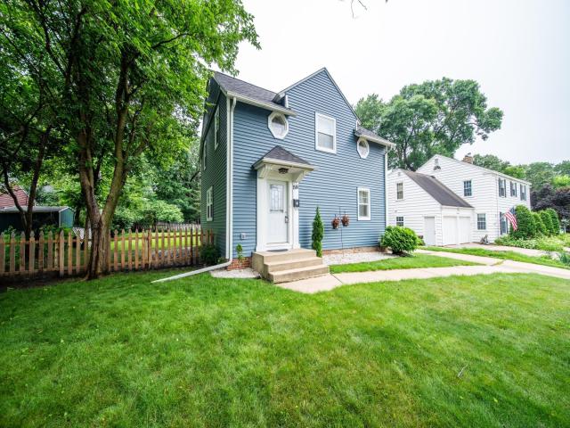 1516 5th Street SW Rochester MN 55902 - MLS# 6783466