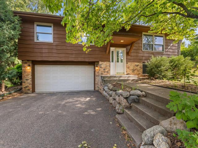 6051 Stoneybrook Drive Minnetonka MN 55345 - MLS# 6783646