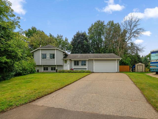 12316 Michelle Circle Burnsville MN 55337 - MLS# 6783698