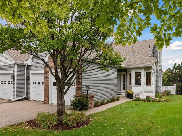 900 Windemere Way Burnsville MN 55306 - MLS# 6783876