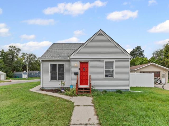 5301 Edgewood Avenue N Minneapolis MN 55428 - MLS# 6783887
