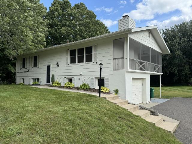 25455 Nelsine Drive Excelsior MN 55331 - MLS# 6784196