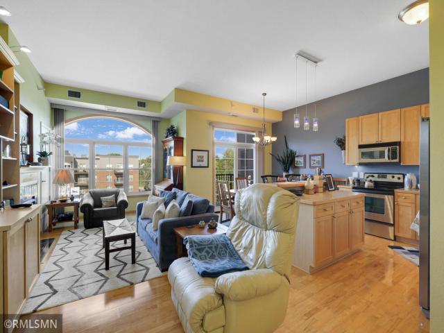 1800 Graham Avenue Unit 411 Saint Paul MN 55116 - MLS# 6784309