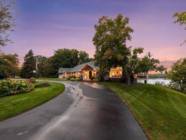 3 Birdie Lane Chaska MN 55318 - MLS# 6784393