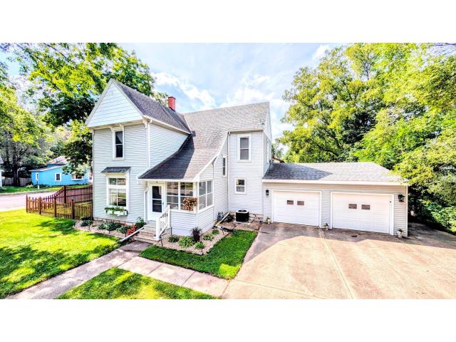 4 5th Avenue NW Faribault MN 55021 - MLS# 6784401