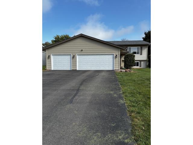 5502 137th Lane Savage MN 55378 - MLS# 6784536
