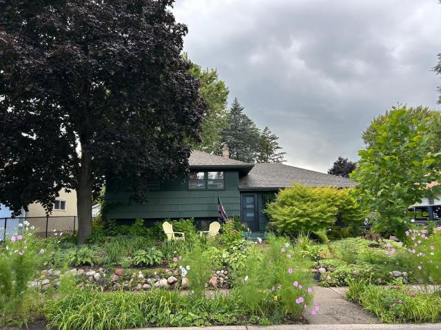 1317 Charlton Street Saint Paul MN 55118 - MLS# 6784721