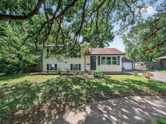 4725 W 110th Street Minneapolis MN 55437 - MLS# 6784884