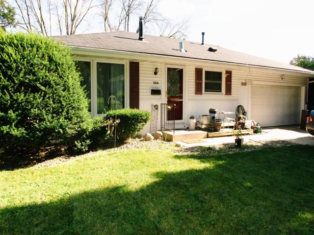 3006 Knoll Lane NW Rochester MN 55901 - MLS# 6784889