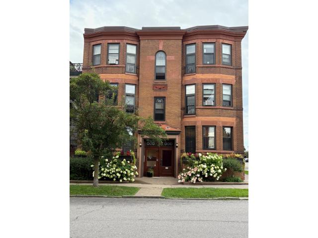 51 Avon Street S Unit 24 Saint Paul MN 55105 - MLS# 6784951