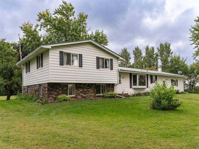 67214 140th Avenue Claremont MN 55924 - MLS# 6784988