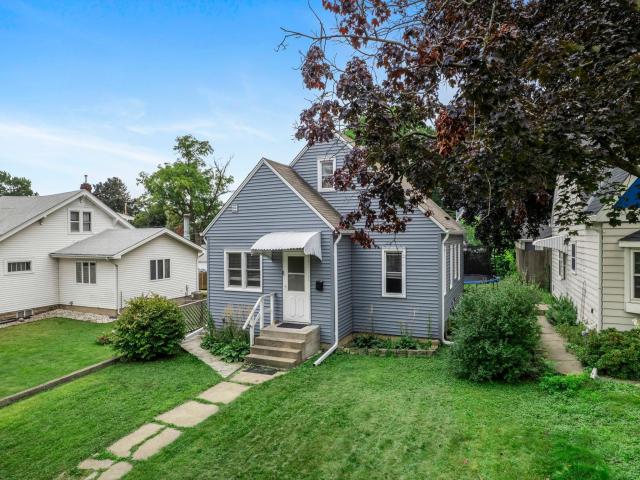 1736 Ross Avenue Saint Paul MN 55106 - MLS# 6784999