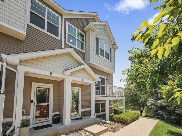 9580 Madison Drive Unit 4 Chanhassen MN 55317 - MLS# 6785108