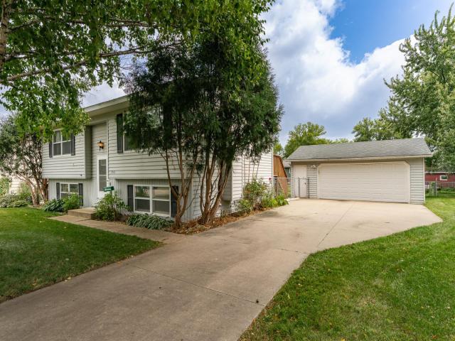 1916 9 1/2 Avenue SE Rochester MN 55904 - MLS# 6785133