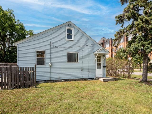 1756 Norfolk Avenue Saint Paul MN 55116 - MLS# 6785230