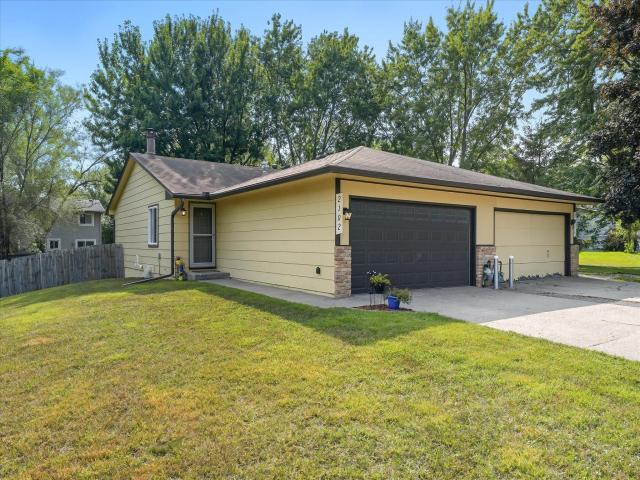 2102 110th Avenue NW Coon Rapids MN 55433 - MLS# 6785353