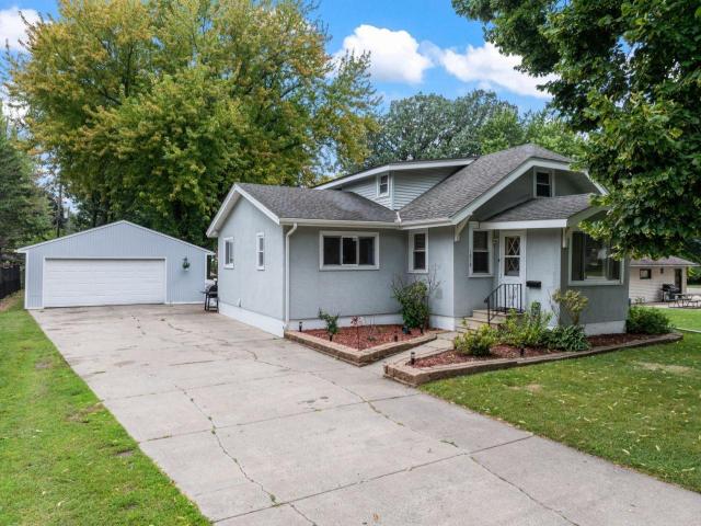 1212 S Grove Avenue Owatonna MN 55060 - MLS# 6785408