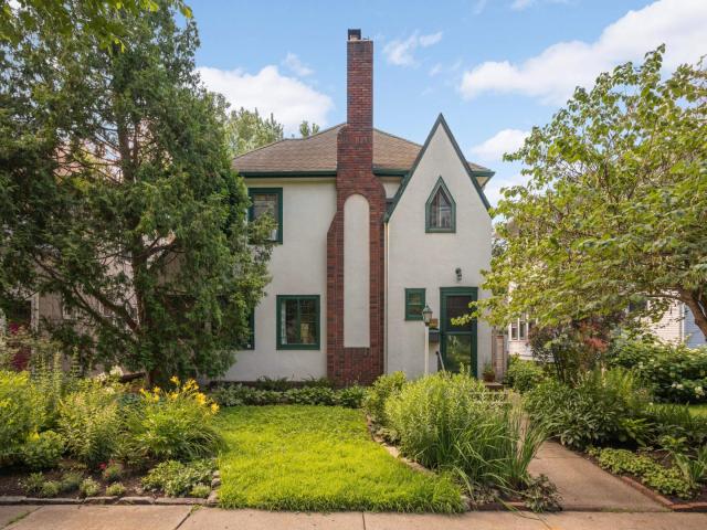 1926 Lincoln Avenue Saint Paul MN 55105 - MLS# 6785510