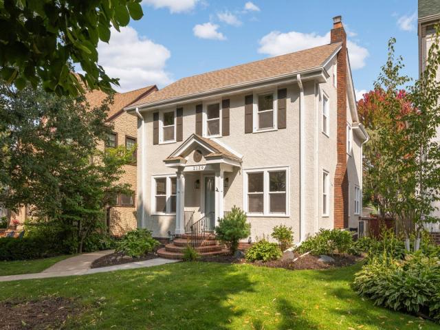 2129 Stanford Avenue Saint Paul MN 55105 - MLS# 6785724