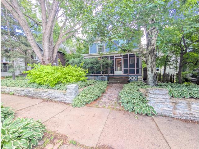 2012 Iglehart Avenue Saint Paul MN 55104 - MLS# 6785972