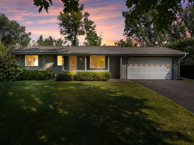 1797 Richard Court Saint Paul MN 55110 - MLS# 6786131
