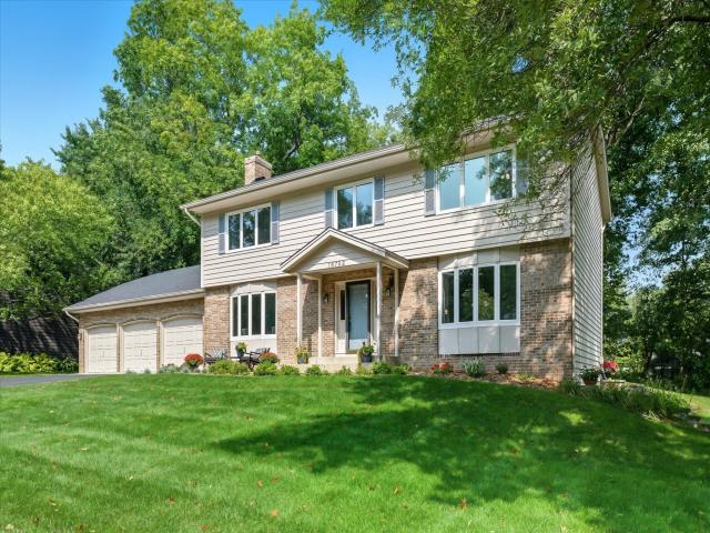 18752 Kristie Lane Eden Prairie MN 55346 - MLS# 6786272