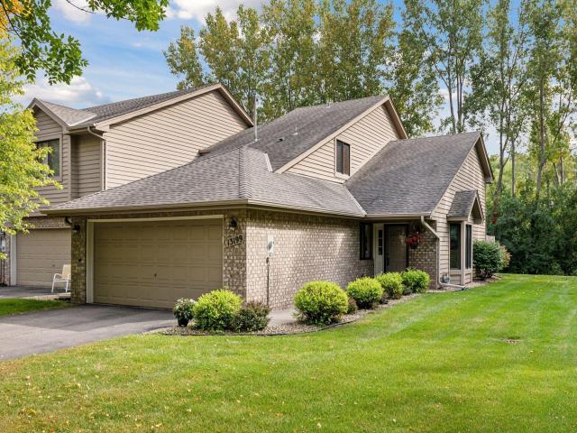 13199 Gemstone Court Saint Paul MN 55124 - MLS# 6786301
