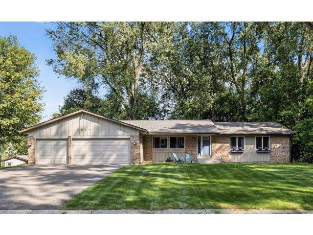 7561 Ontario Boulevard Eden Prairie MN 55344 - MLS# 6786407