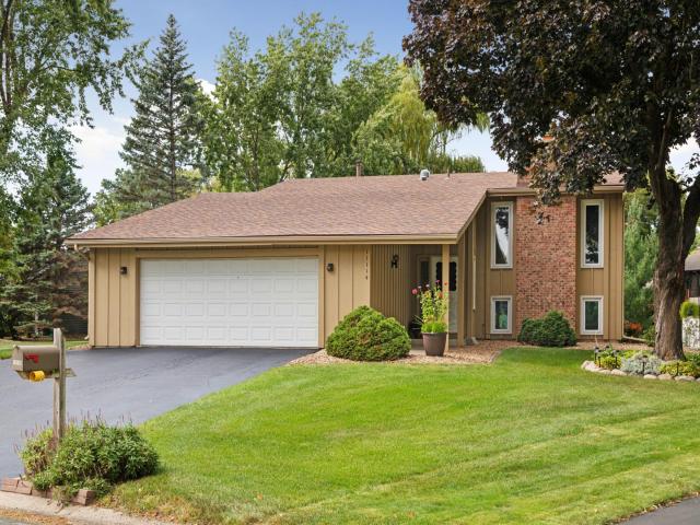 11114 Stanley Circle Minneapolis MN 55437 - MLS# 6786834