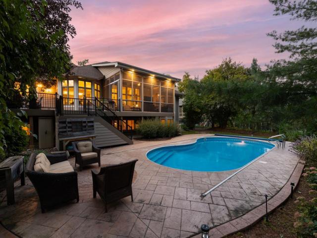 12389 Riverview Road Eden Prairie MN 55347 - MLS# 6786887