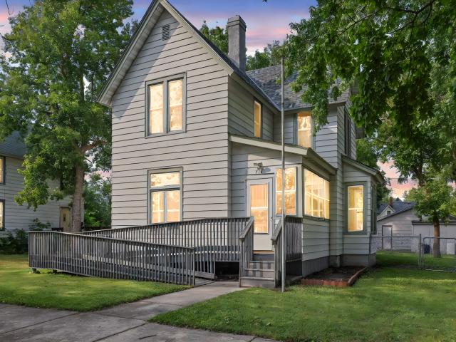 716 1st Street NW Faribault MN 55021 - MLS# 6787008