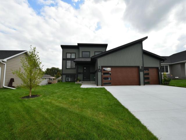 109 Fairway Street Zumbrota MN 55992 - MLS# 6787052