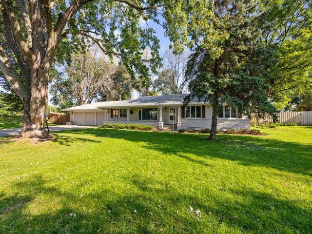 4828 Valley View Road Edina MN 55424 - MLS# 6787092