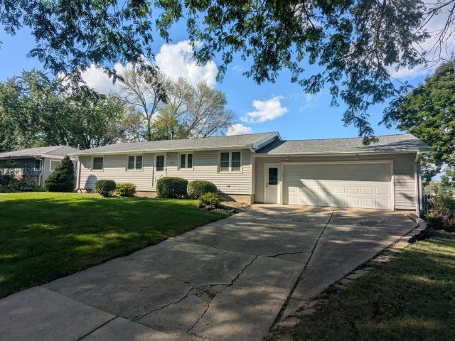 1608 Plainview Lane Albert Lea MN 56007 - MLS# 6787262