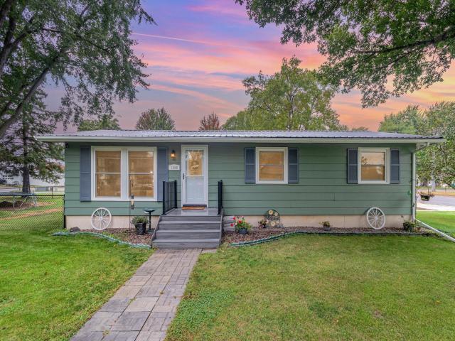 1309 Sunrise Drive Glencoe MN 55336 - MLS# 6787282
