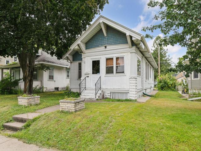 1318 Charles Avenue Saint Paul MN 55104 - MLS# 6787304