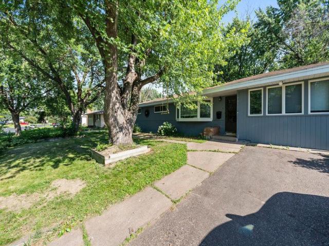 2813 Ohenry Road Minneapolis MN 55430 - MLS# 6787321