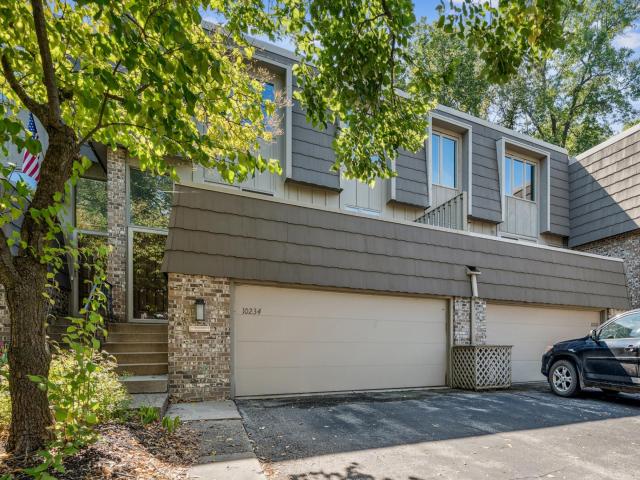 10234 Berkshire Road Bloomington MN 55437 - MLS# 6787396