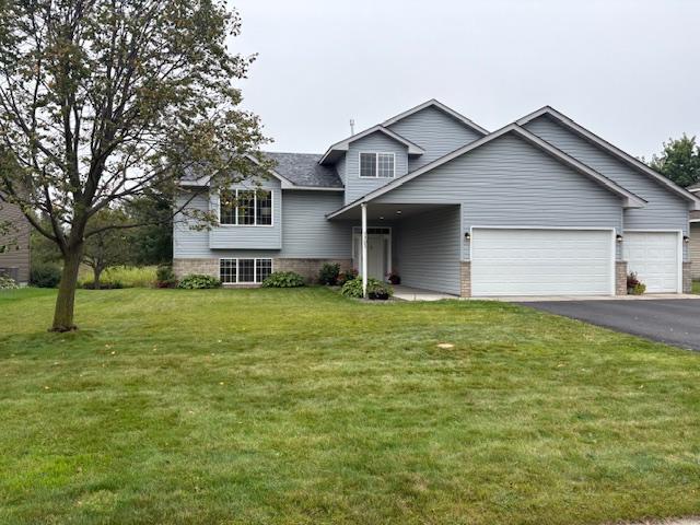 5305 Kings Circle N Minneapolis MN 55443 - MLS# 6787644