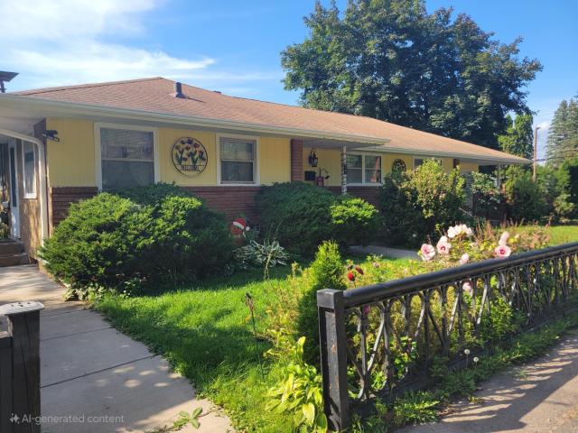201 Dora Court W Saint Paul MN 55106 - MLS# 6787762