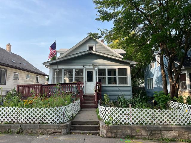 419 Rose Avenue E Saint Paul MN 55130 - MLS# 6787830