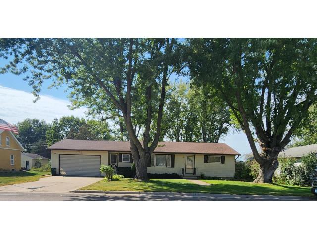 25 4th Avenue NW Elgin MN 55932 - MLS# 6788073
