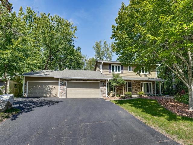 8709 Walton Oaks Drive Bloomington MN 55438 - MLS# 6788199