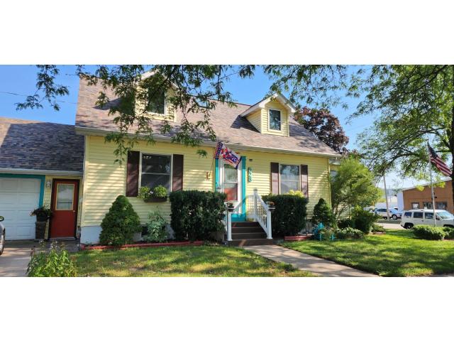 528 Kansas Street Winona MN 55987 - MLS# 6788200
