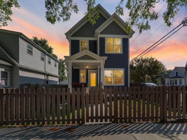 964 Woodbridge Street Saint Paul MN 55117 - MLS# 6788372