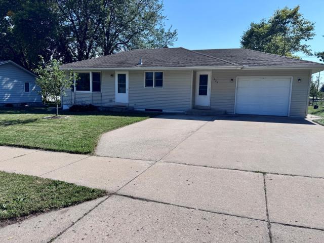 425 Elm Street W Norwood Young America MN 55368 - MLS# 6788477